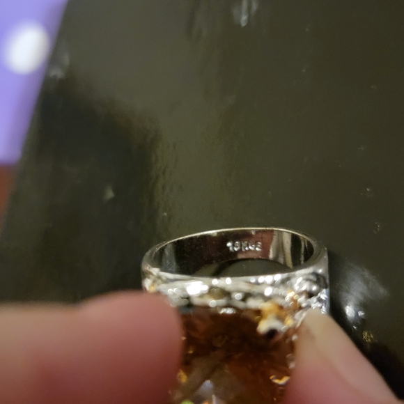 SOLD Cocktail ring - Picture 3 of 4